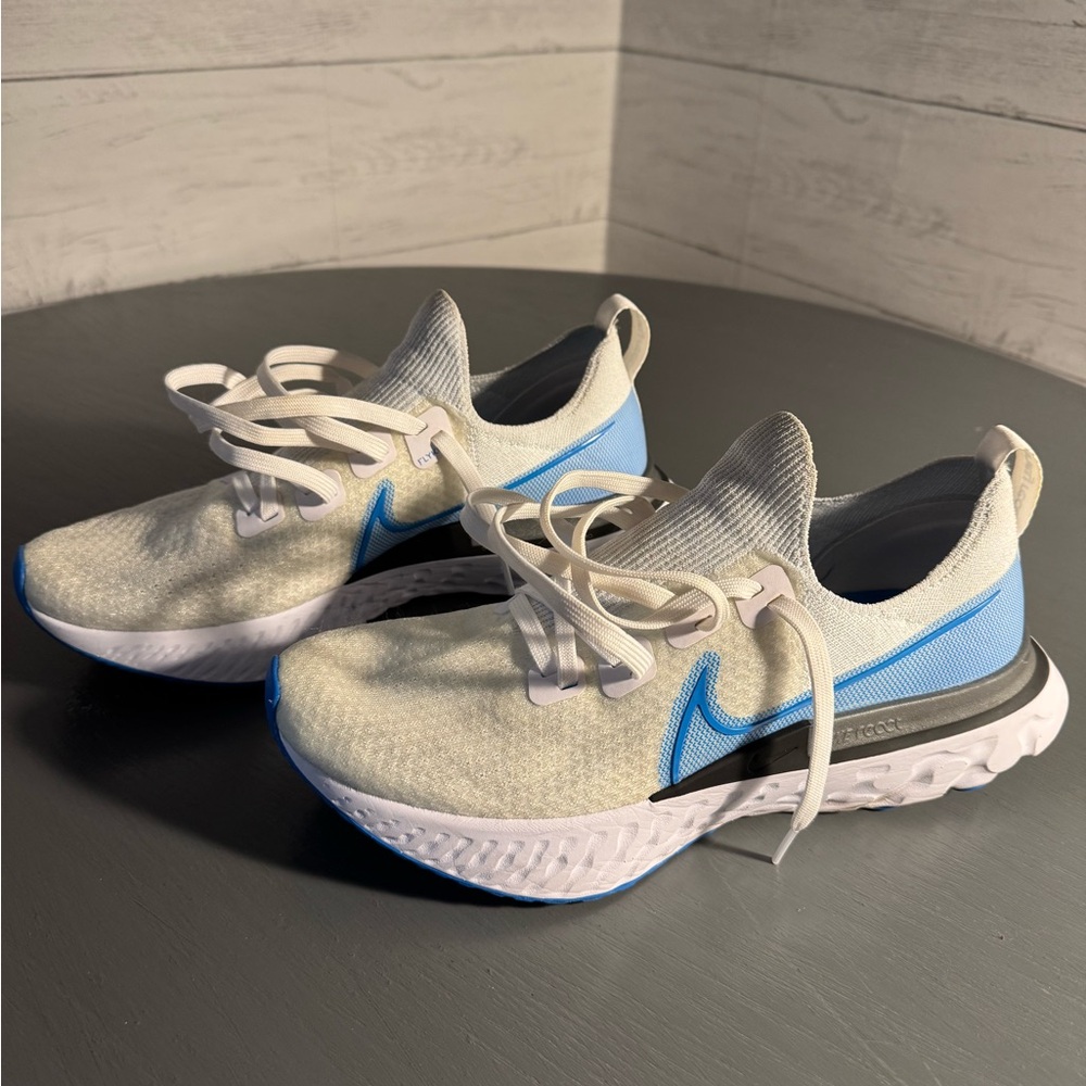 Nike Infinity React Running Shoes